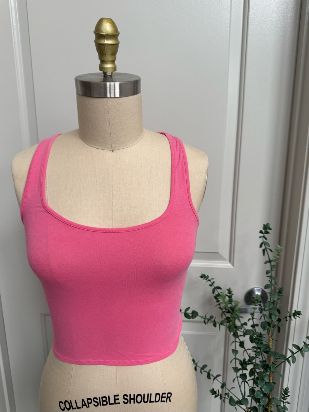 Express Hot Pink Scoop Neck Crop Tank